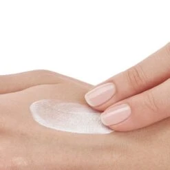 Vichy Capital Soleil 3 In 1 Anti-Aging SPF50+ 50ml 8 Vichy Capital Soleil 3 In 1 Anti-Aging SPF50+ 50ml -Care Product Store vichy capital soleil 3 in 1 antiage spf50 1 application